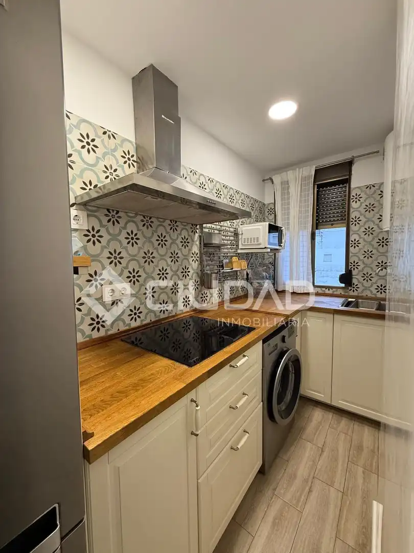 Cocina de Piso en venta en El Bosque con Aire acondicionado, Amueblado y Alarma