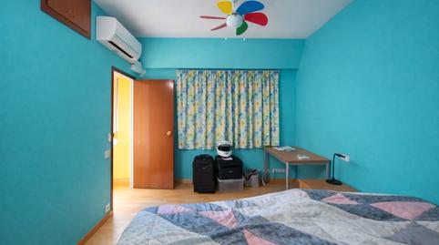 Foto 4 de Àtic de lloguer a Carrer del 8 de Març, La Plana, Esplugues de Llobregat