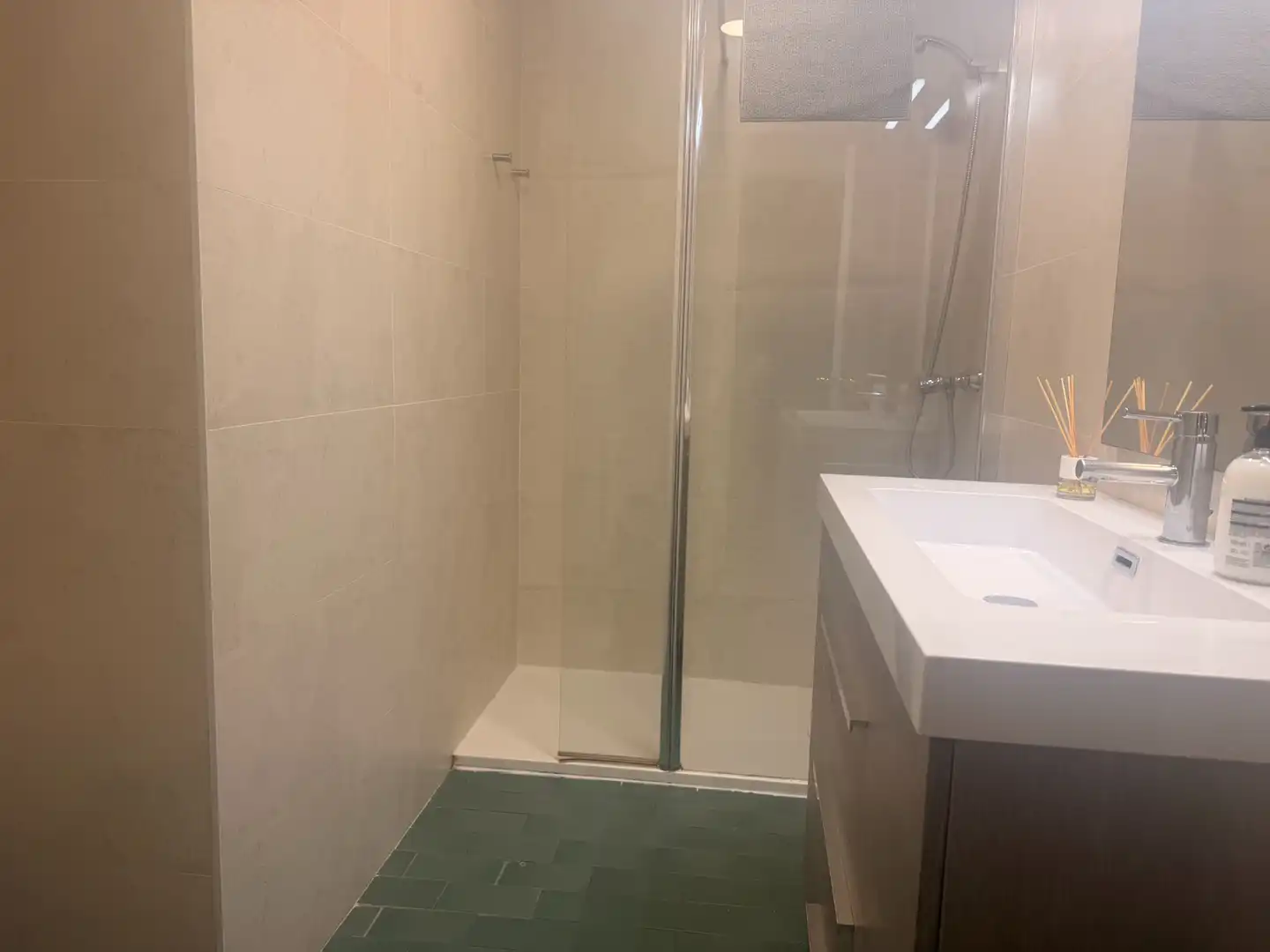 Flat with lift to rent in Calle del Monasterio de Urdax 23, imagen 9