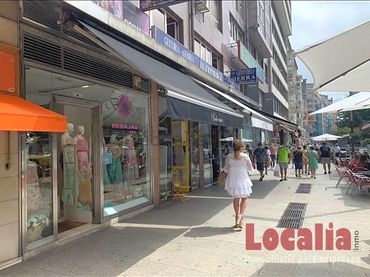 Locale commerciale in affitto a Amos De Escalante