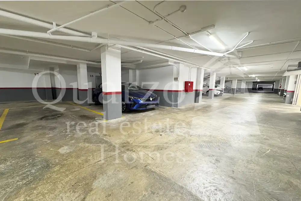 Parking of Flat for sale in Alfafar  with Furnished and Balcony