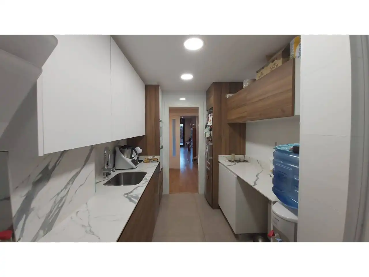 Cuina de Pis en venda en Sant Cugat del Vallès amb Aire condicionat, Calefacció i Parquet