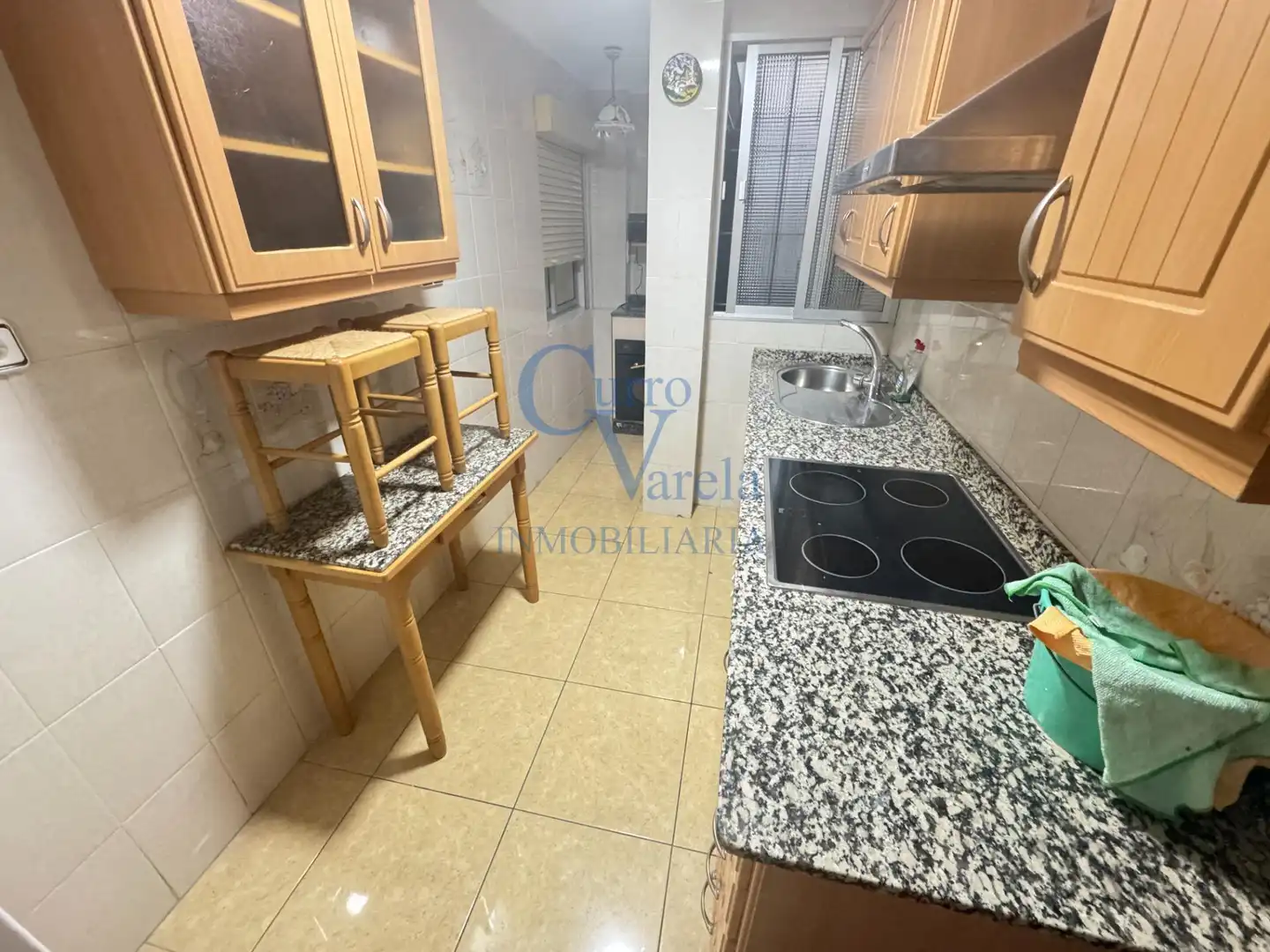 Kitchen of Flat for sale in Dos Hermanas  with Air Conditioner