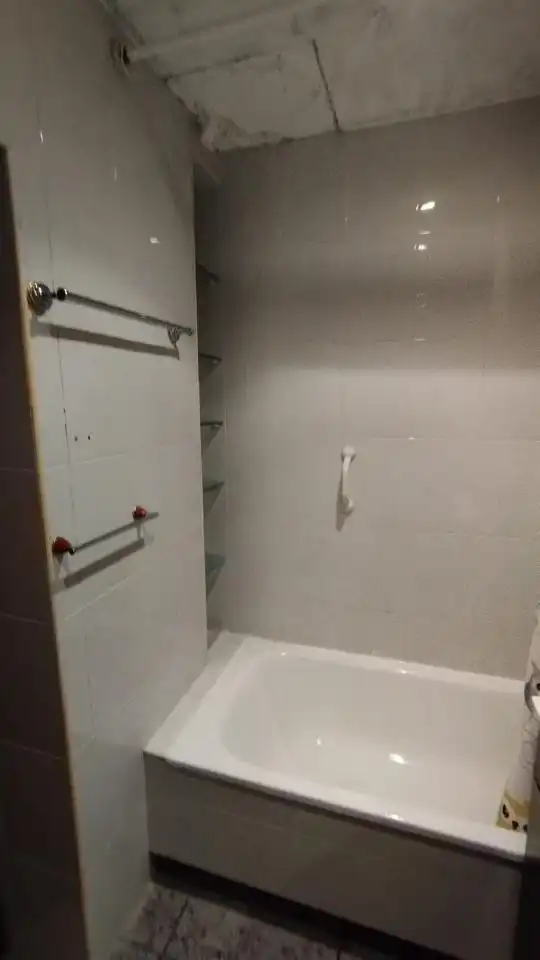 Bathroom of Flat for sale in Terrassa  with Heating and Balcony
