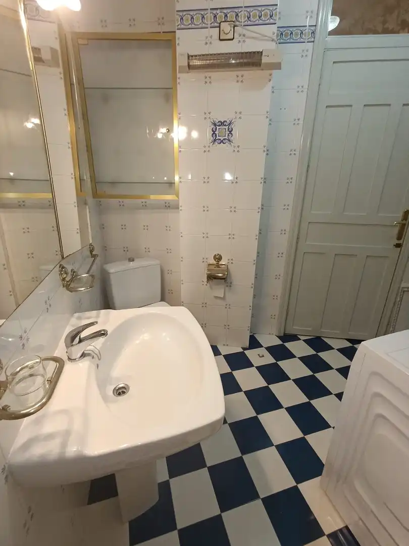 Baño de Piso en venta en Linares con Aire acondicionado y Calefacción