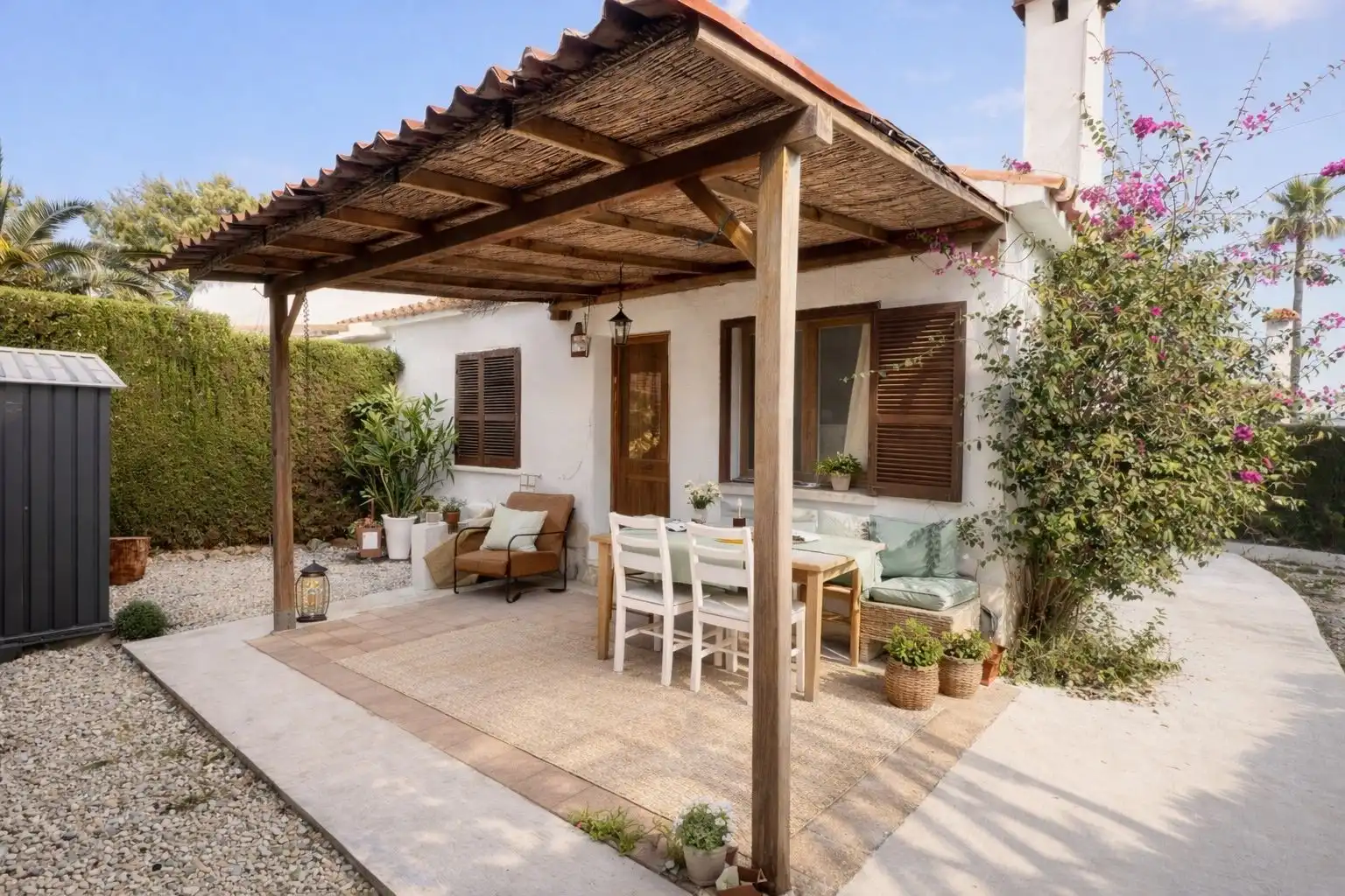 Detached homes for sale in El Montgó