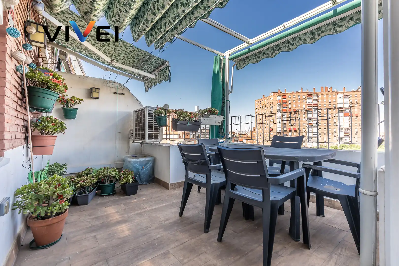 Terrasse von Dachboden zum Verkauf in Madrid mit Heizung, Terrasse und Balkon