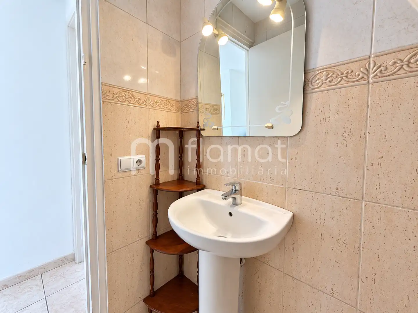 Bathroom of Flat for sale in Mercat - Mas Moixa