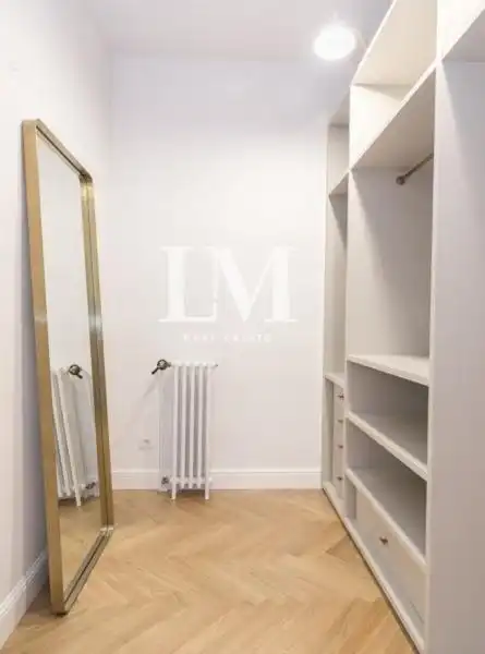 Apartments for rent in PLA PALAU, Sant Pere, Sta. Caterina i la Ribera