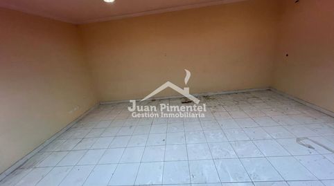 Foto 2 von Geschaftsraum zur Miete in Calle Pico del Aneto, 1, Nueva Atalaya, Estepona