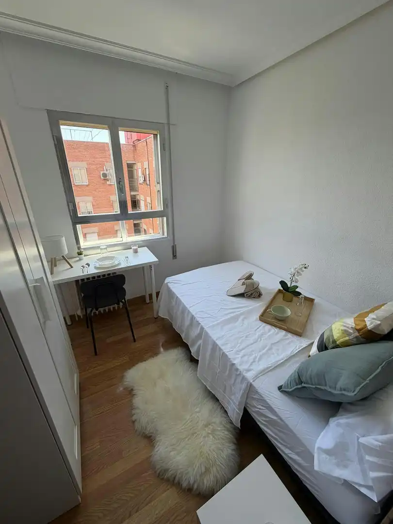 Habitación de Piso para compartir en Leganés con Calefacción y Lavadora