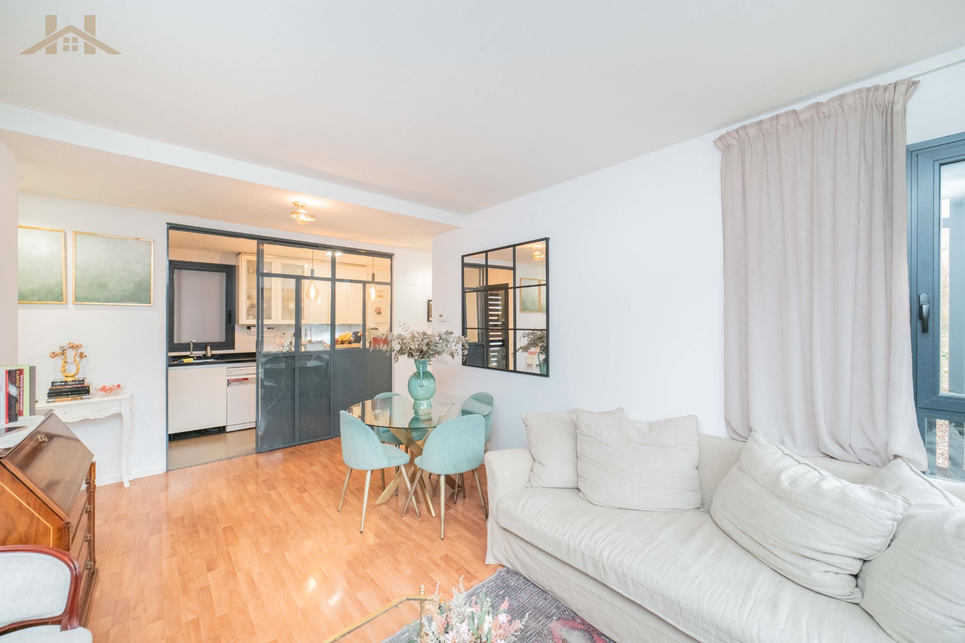 Flat for sale in Calle Moreno Torroba, Golf - El Carralero