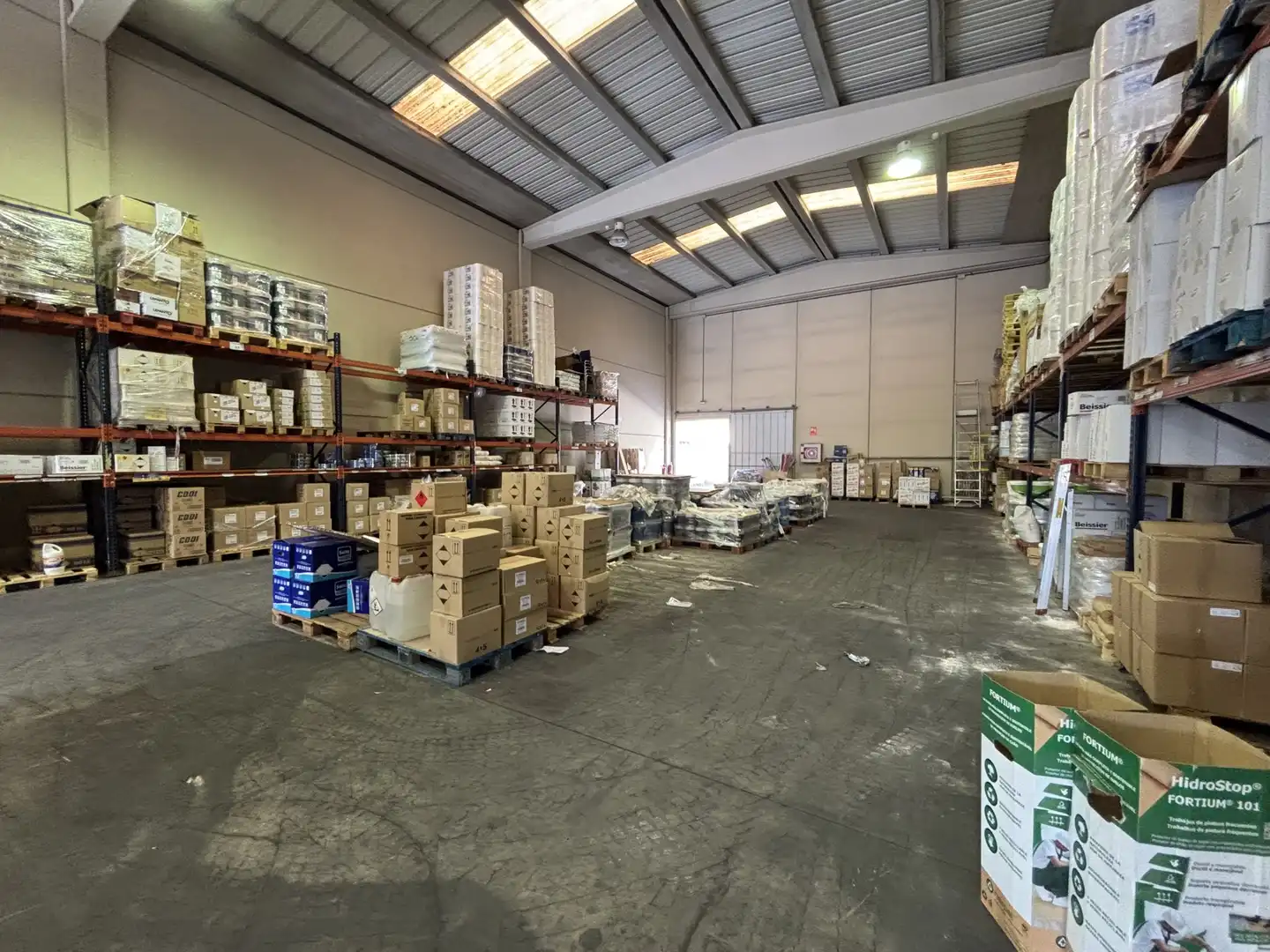 Industrial buildings for rent in Rubí