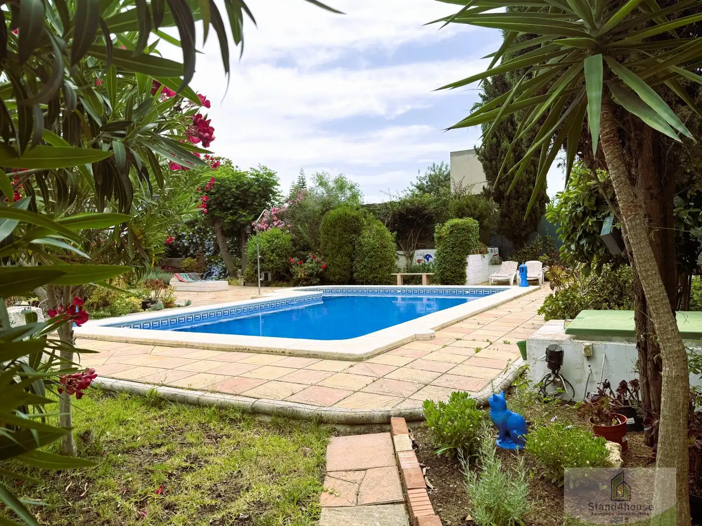 Piscina de Casa o chalet en venta en Hinojos con Aire acondicionado, Calefacción y Terraza