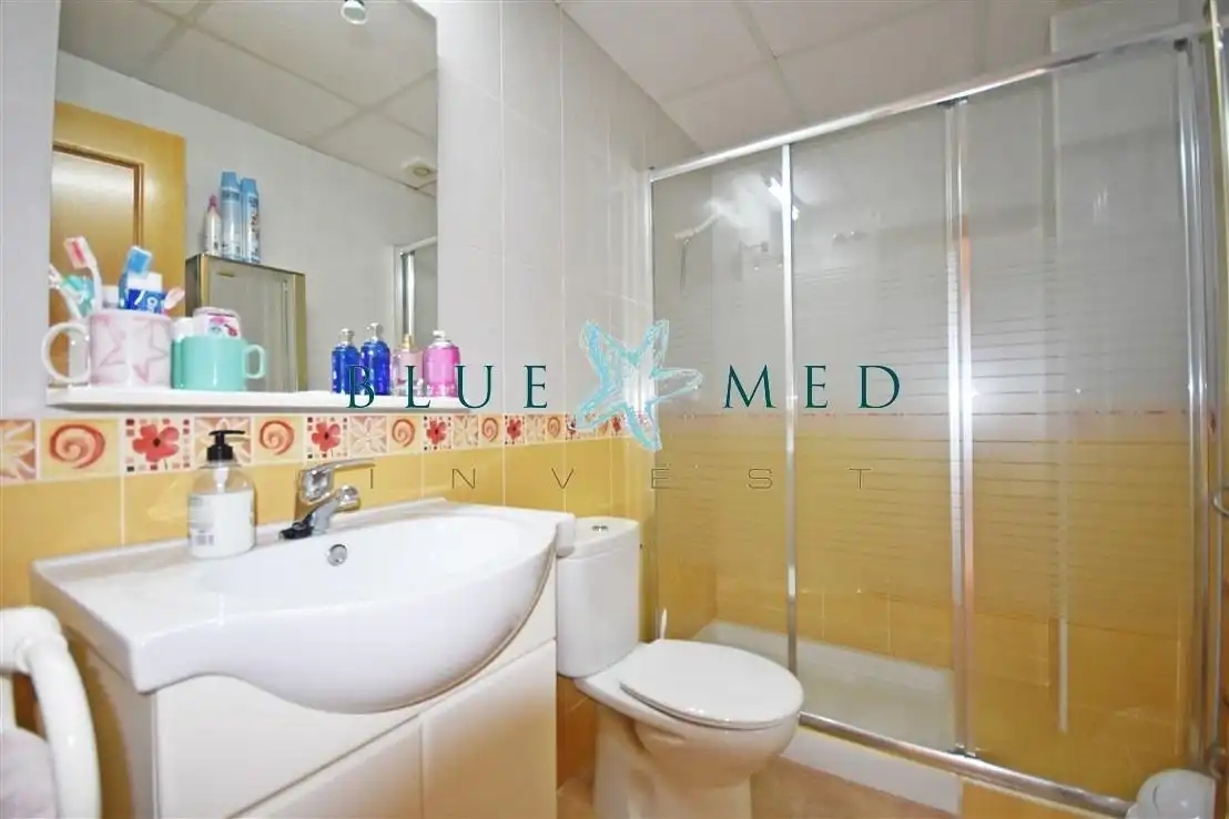 Bathroom of Duplexes for sale in Cartagena  with Air Conditioner, Heating and Private garden