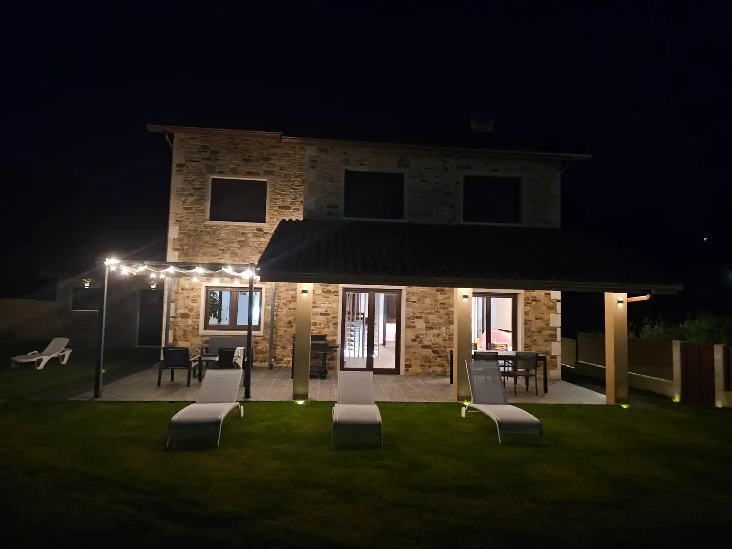 Terrassa de Casa o xalet en venda en Miño amb Jardí privat, Terrassa i Traster