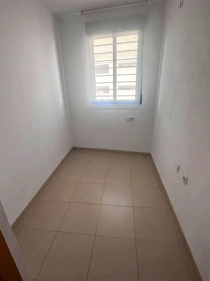 Ground floor for rent in Castellón de la Plana / Castelló de la Plana  with Storage room