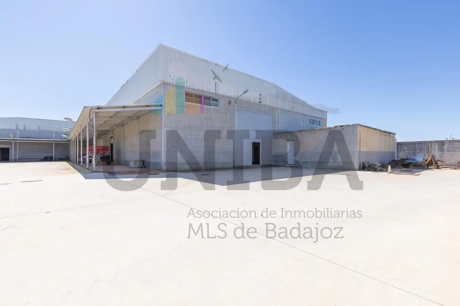 Exterior view of Industrial buildings for rent in La Garrovilla 