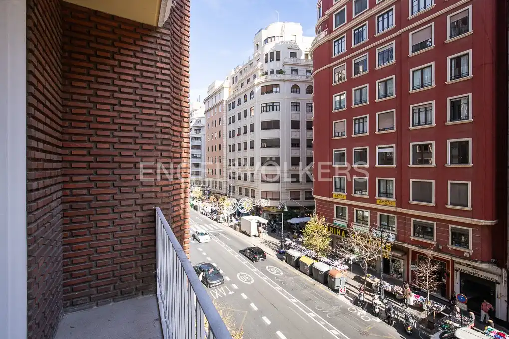 Vista exterior de Piso de alquiler en Valencia con Aire acondicionado, Calefacción y Parquet