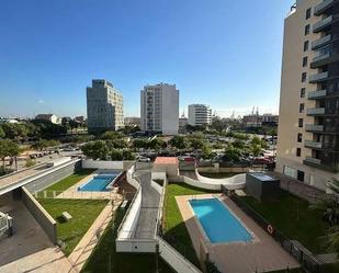 Exterior view of Flat to rent in  Valencia Capital  with Air Conditioner, Heating and Terrace