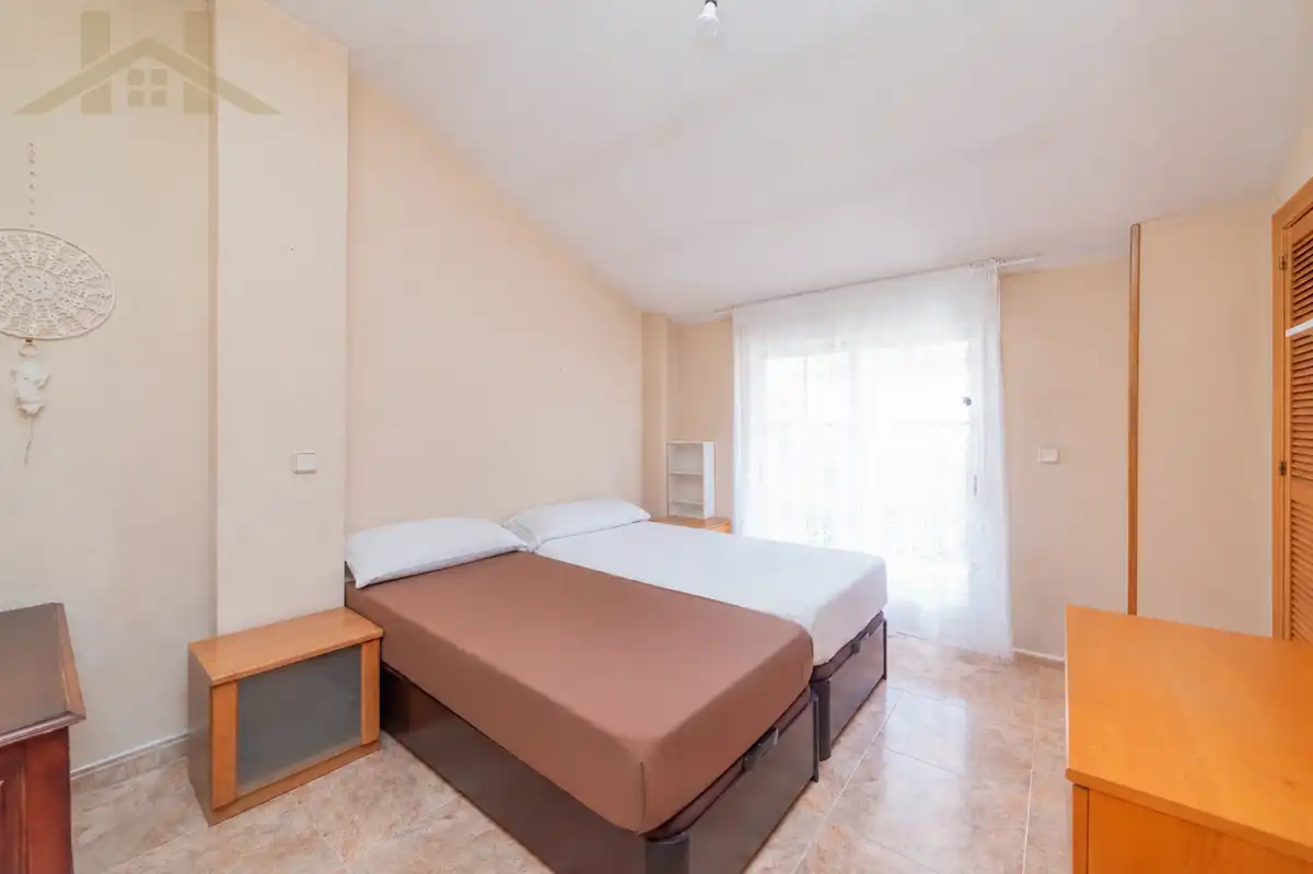 Bedroom of Attic for sale in Valdemoro  with Air Conditioner, Heating and Parquet flooring