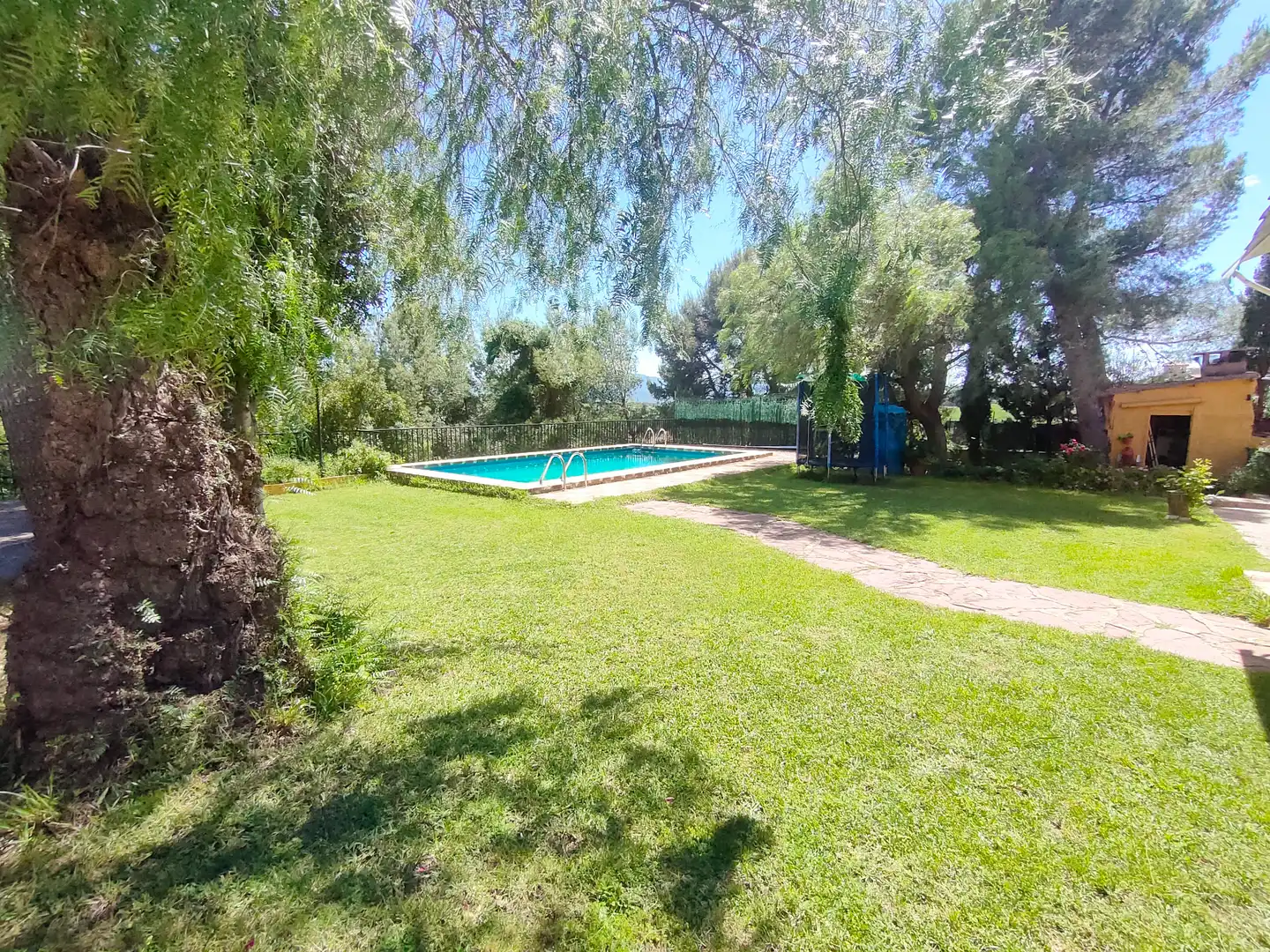 Swimming pool of Houses for sale in Godelleta  with Air Conditioner, Private garden and Terrace