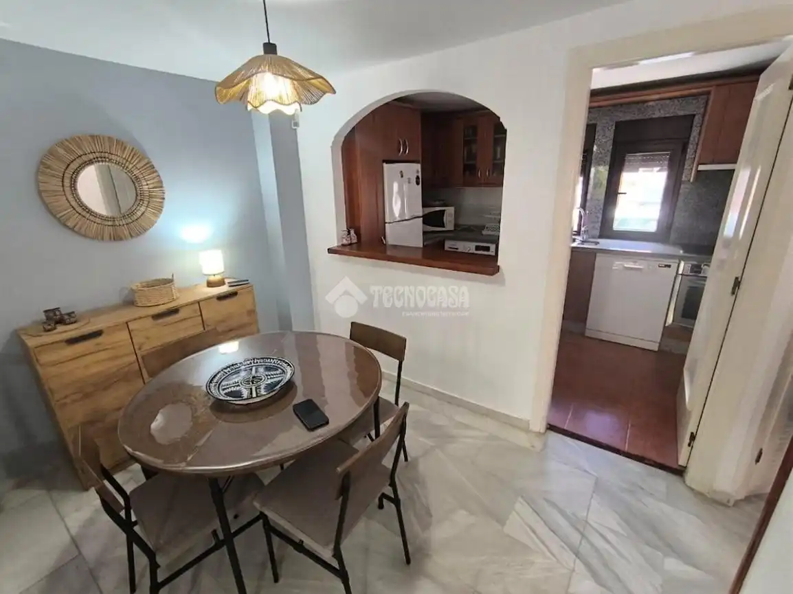 Detached homes for rent in Calle Abrego, Centro