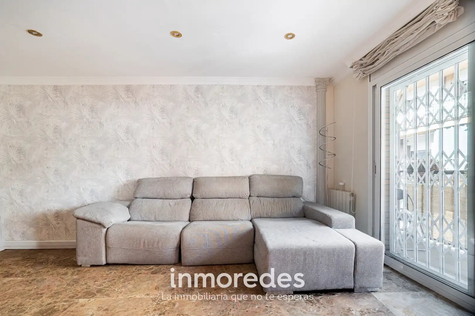 Vista exterior de Casa o chalet en venta en Badalona con Aire acondicionado, Calefacción y Trastero