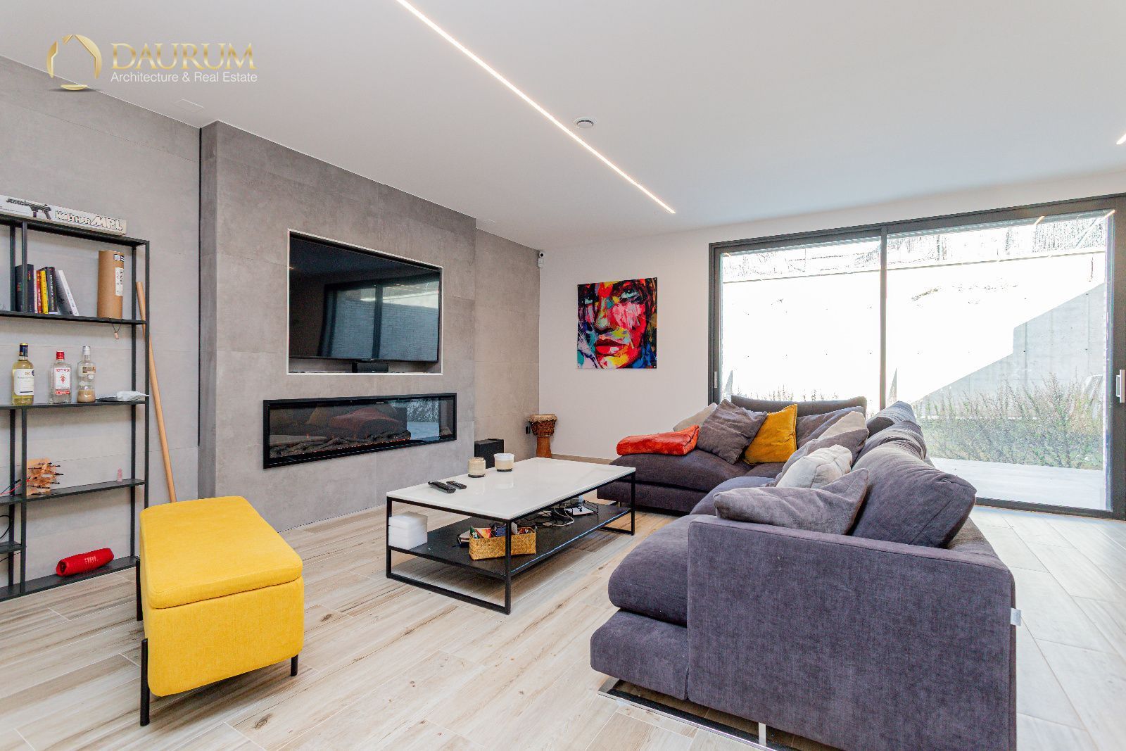 Sala d'estar de Casa o xalet en venda en Meco amb Calefacció, Jardí privat i Alarma