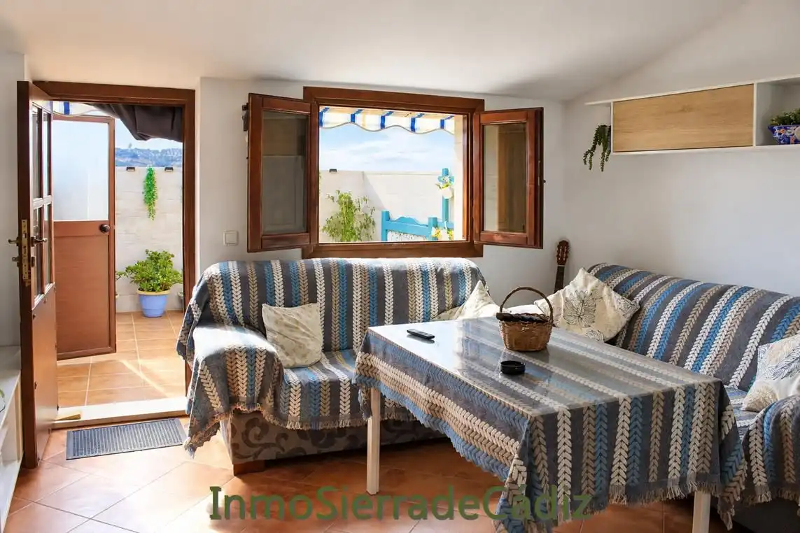 Sala de estar de Piso en venta en Algodonales, Cádiz