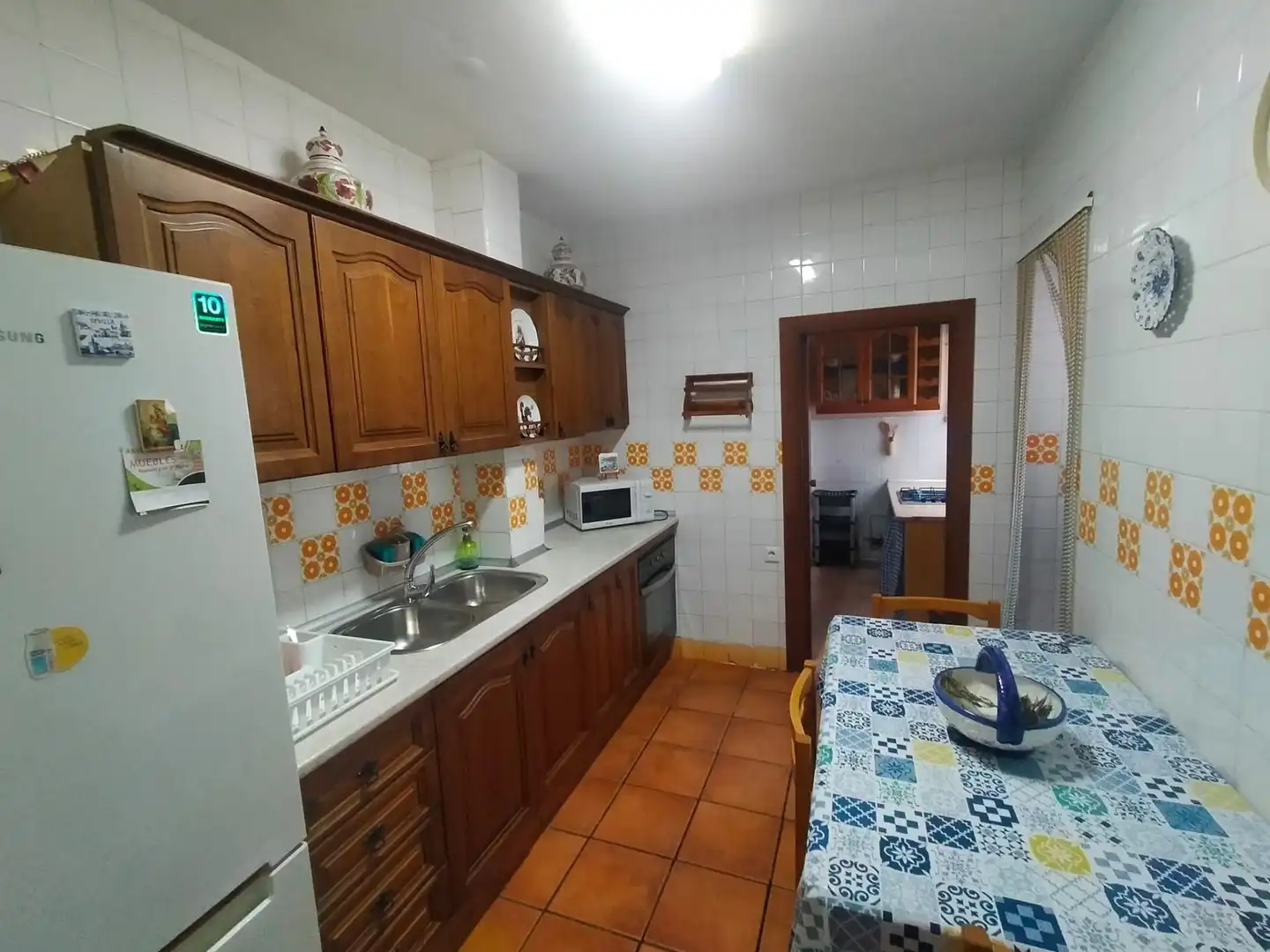 Cuina de Pis de lloguer en La Línea de la Concepción amb Moblat