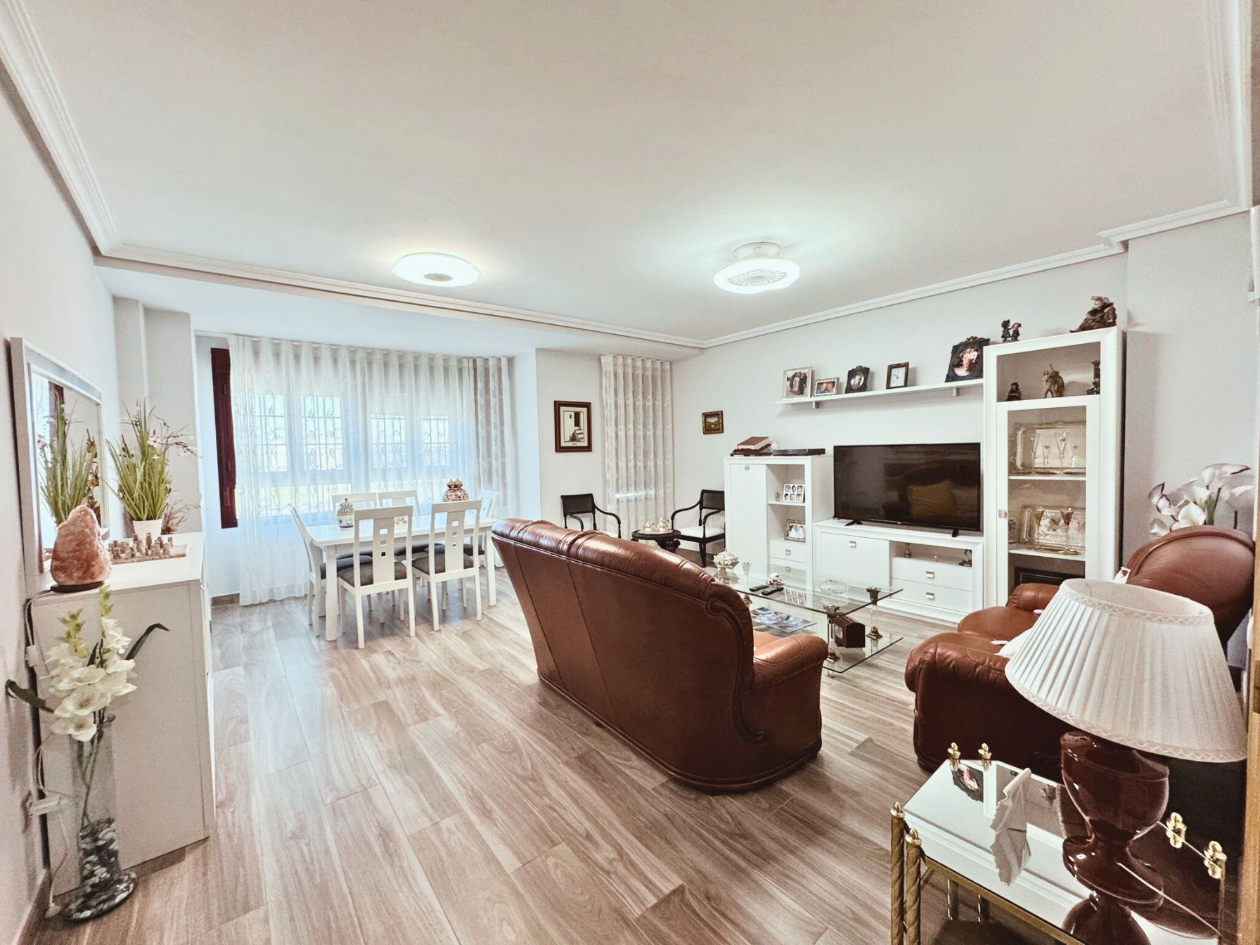 Living room of Flat for sale in Arganda del Rey  with Air Conditioner, Heating and Storage room
