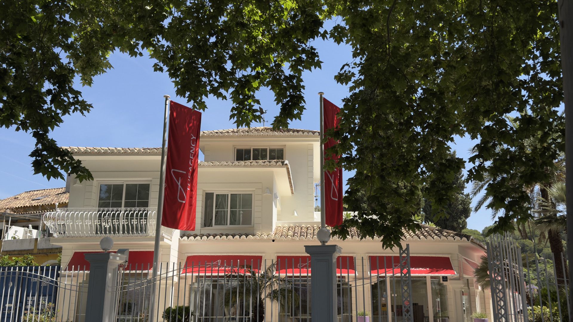 Exterior view of Premises to rent in Marbella  with Air Conditioner