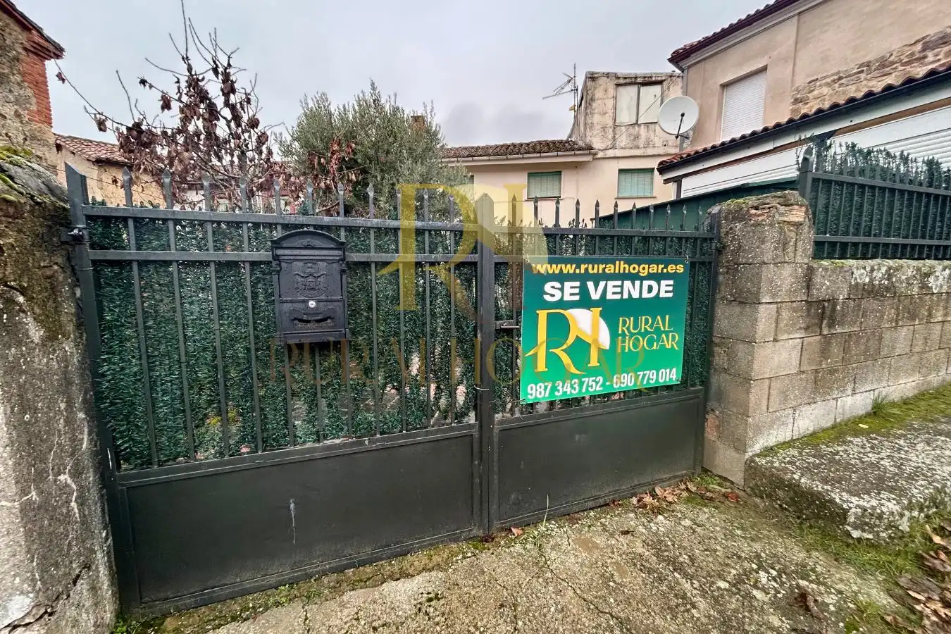 Exterior view of Detached homes for sale in Boñar