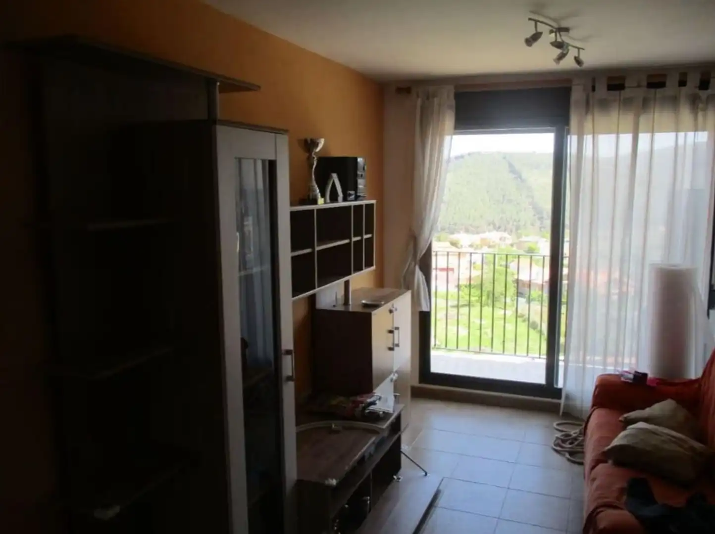 Habitación de Piso en venta en Bejís con Jardín privado, Terraza y Trastero