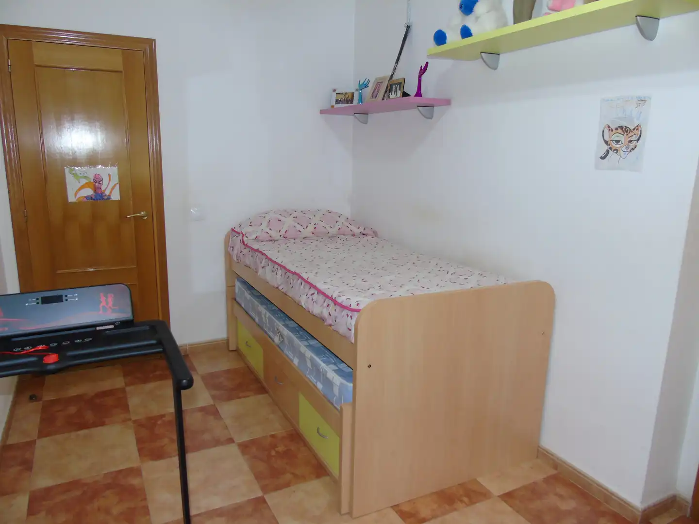 Schlafzimmer von Dachboden zum Verkauf in Lorquí mit Klimaanlage, Terrasse und Ofen