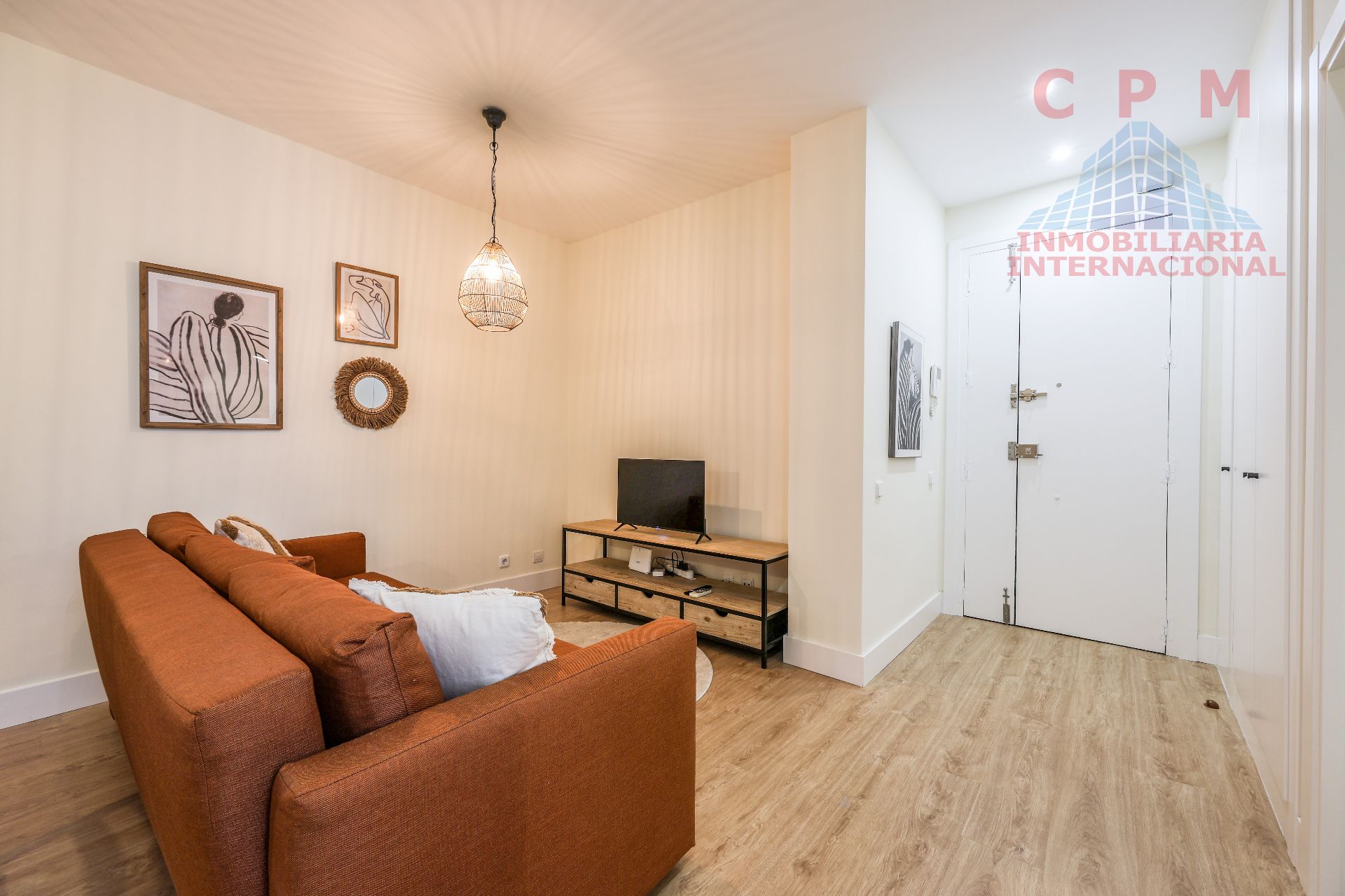 Living room of Flat to rent in  Madrid Capital  with Air Conditioner, Heating and Parquet flooring