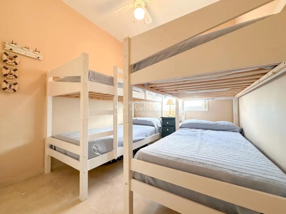 Habitación de Piso en venta en Chipiona con Calefacción