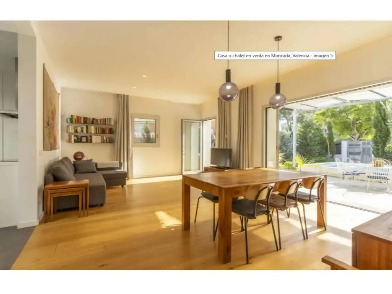 Living room of Flat for sale in Moncada  with Air Conditioner, Private garden and Parquet flooring