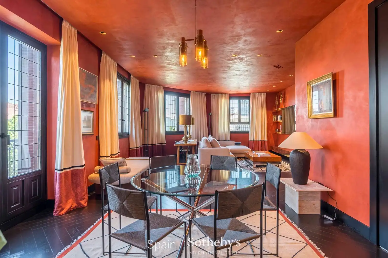 Sala d'estar de Apartament en venda en Madrid amb Aire condicionat i Calefacció