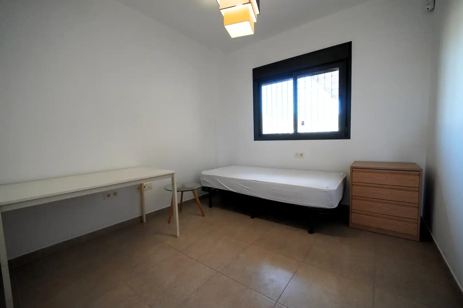 Habitación de Piso en venta en Roquetas de Mar con Aire acondicionado, Terraza y Amueblado