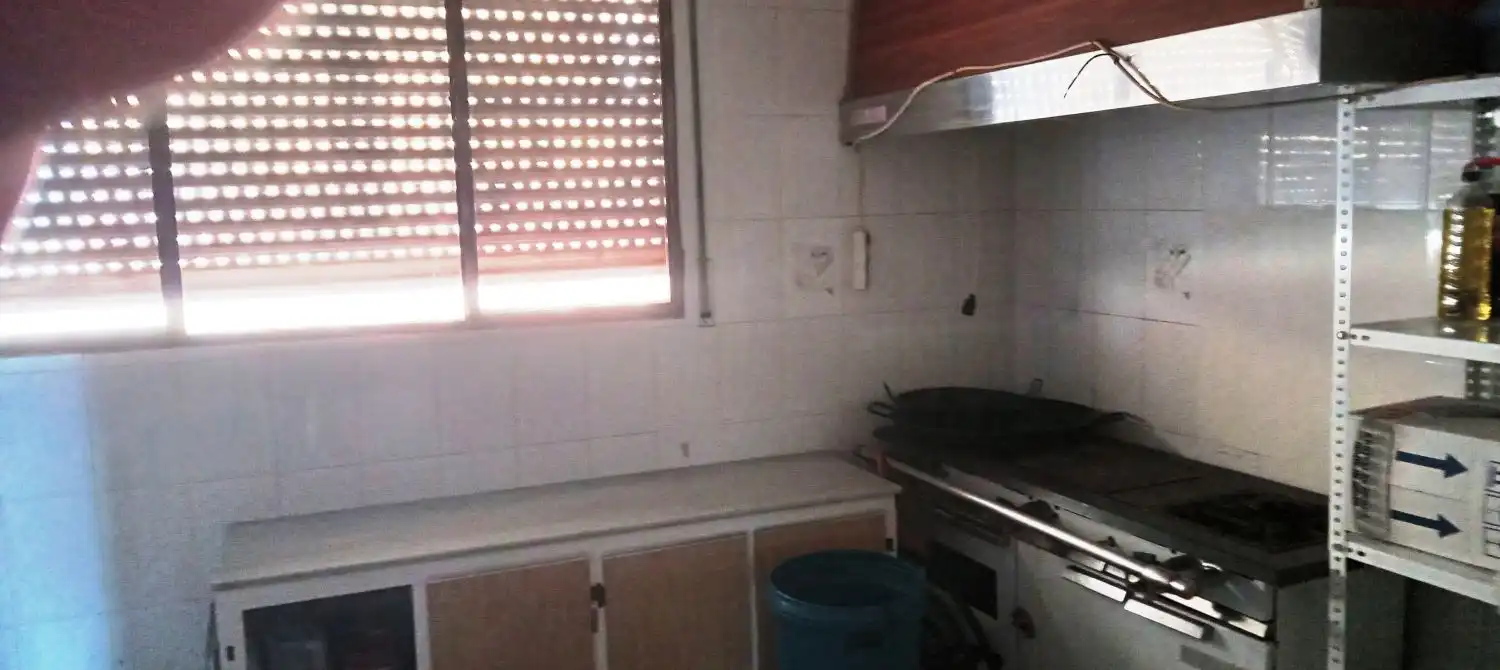 Cocina de Local en venta en Lorca con Aire acondicionado