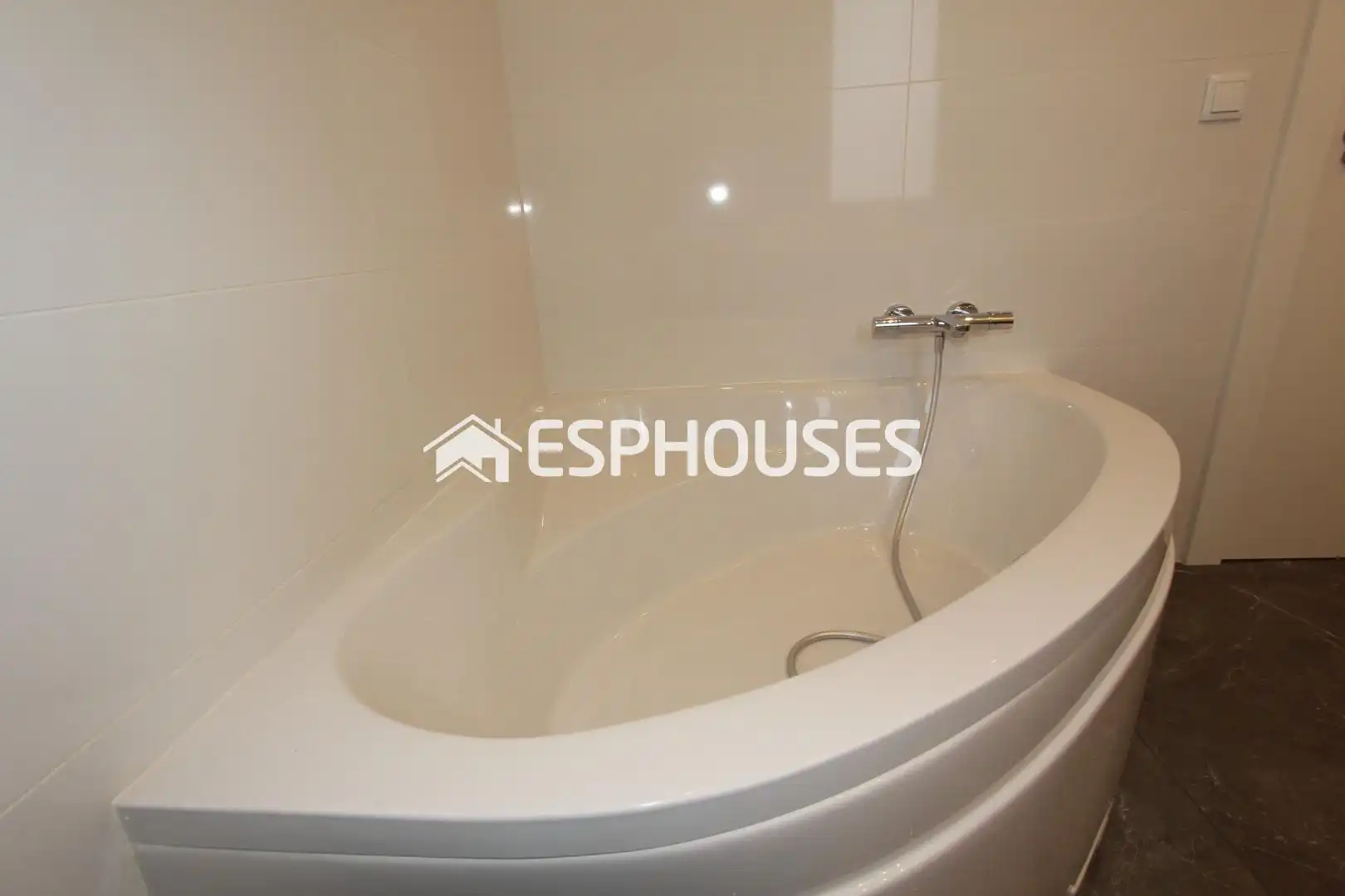 Baño de Casa o chalet en venta en Busot con Aire acondicionado, Calefacción y Terraza