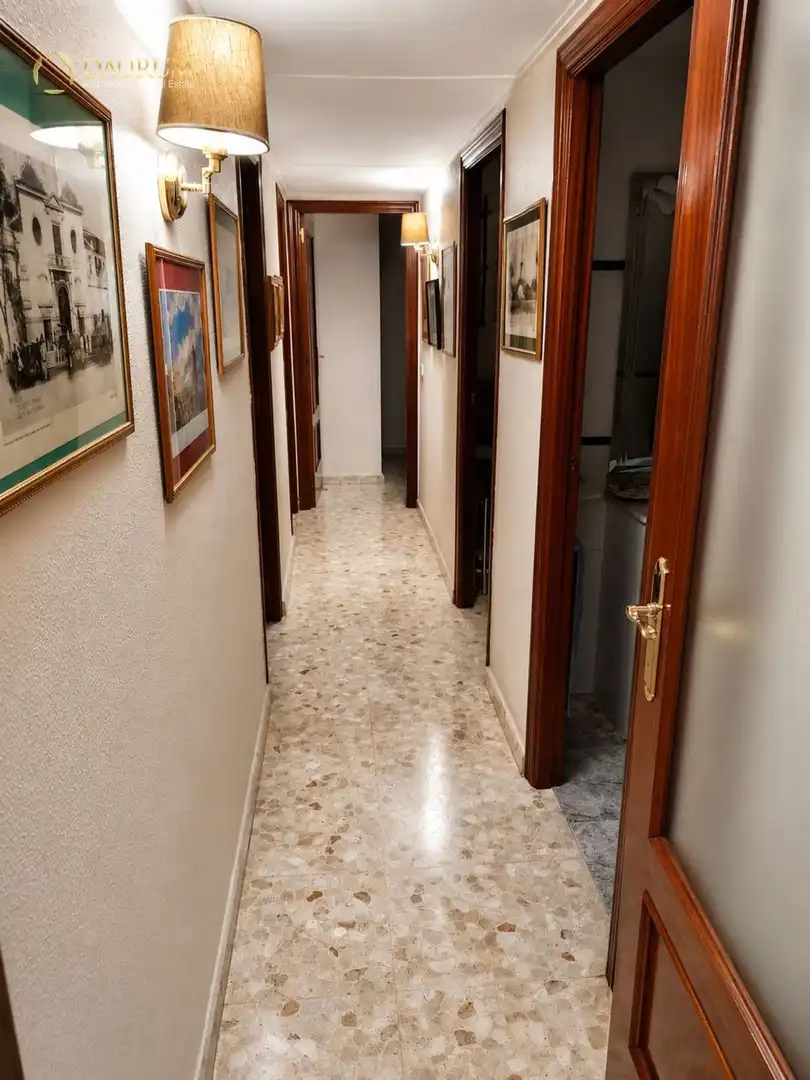 Flat for sale in Sevilla  with Air Conditioner, Heating and Terrace