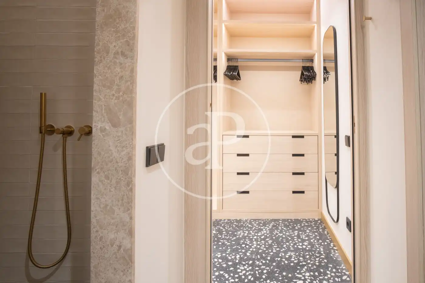 Piso de alquiler en C. del Consell de Cent, Dreta de l'Eixample