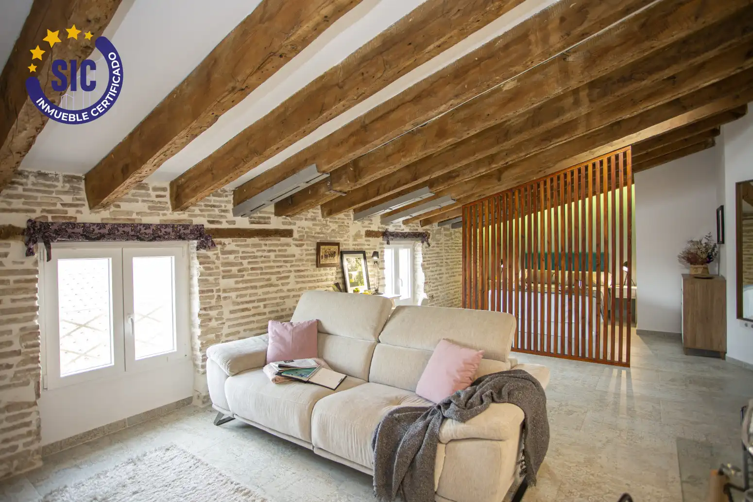 Flat with lift to rent in Valencia - CL BARON PETRES