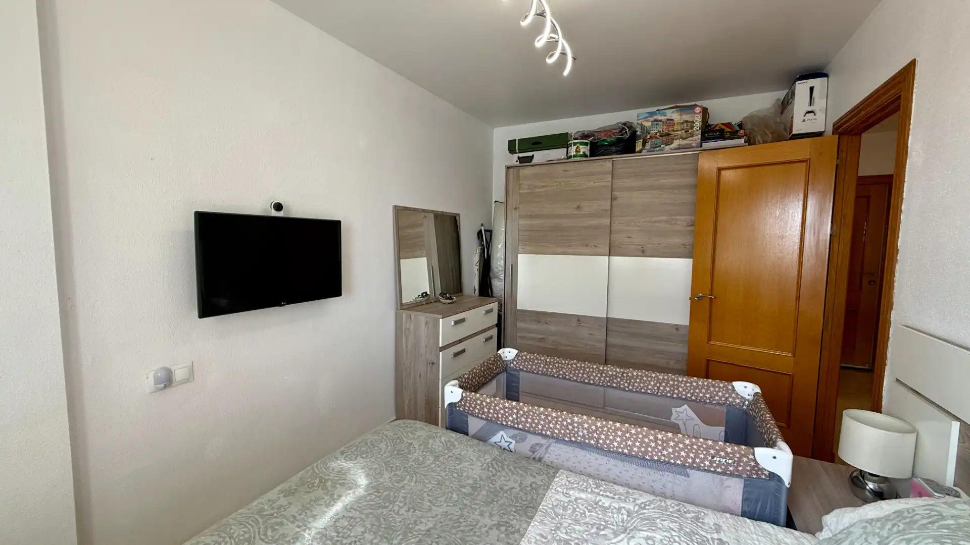Habitación de Piso en venta en Roquetas de Mar con Terraza, Amueblado y Piscina comunitaria
