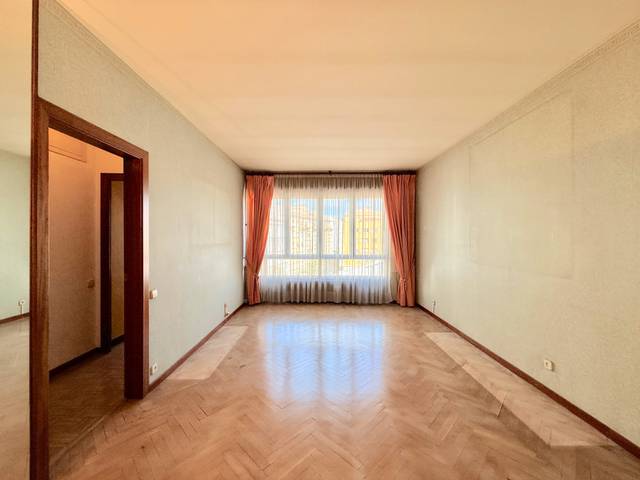 Piso en Venta en Carrer de Balmes en Sant Gervasi- Galvany