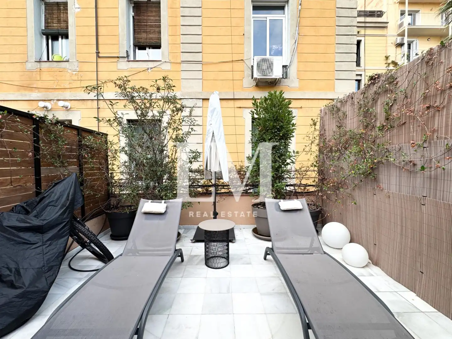 Terraza de Casa adosada de alquiler en Barcelona con Aire acondicionado, Jardín privado y Terraza
