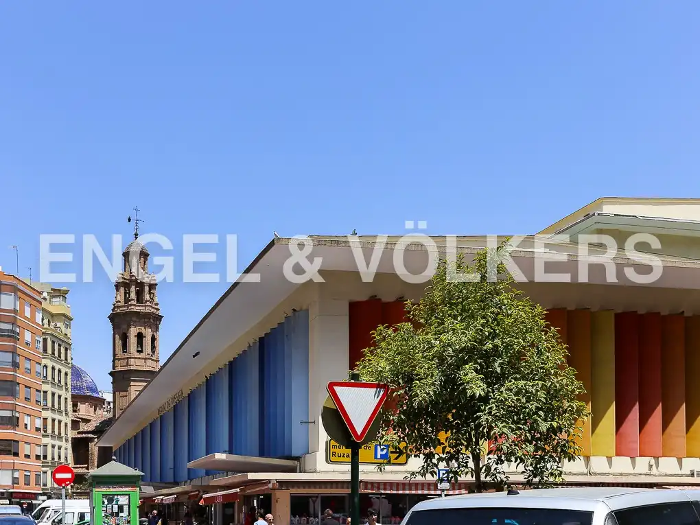 Vista exterior de Pis en venda en Valencia amb Aire condicionat, Calefacció i Parquet